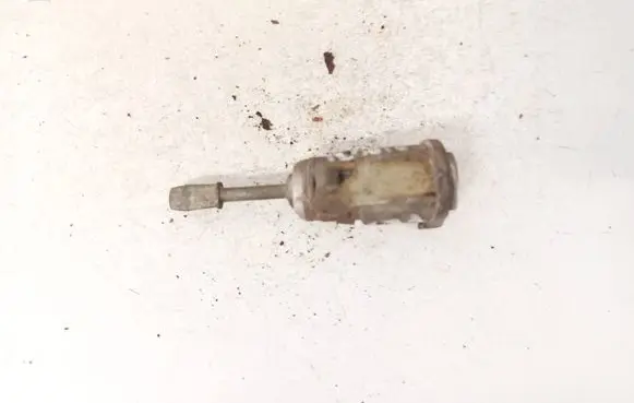 Skoda Superb B5 (3U) Front door lock (next to the handle) 3b0837167