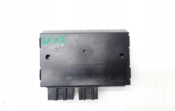Audi A5 8T 8F Tow bar trailer control unit/module 8K0907383E