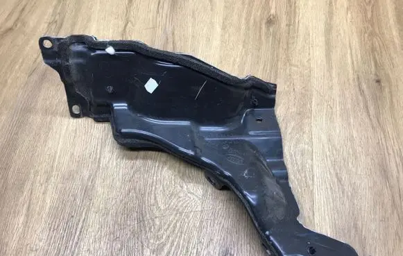 Land Rover Discovery 5 Other engine bay part HPLA015A54AA