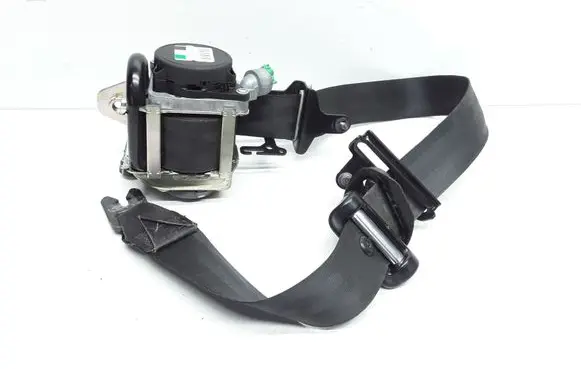 Volvo S60 Front seatbelt P39818843