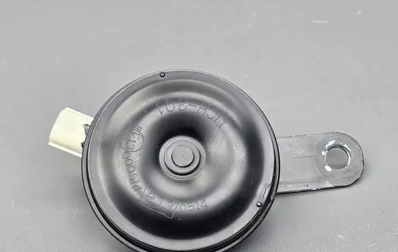 Honda Accord Horn signal UCH201 E13000514 E130514