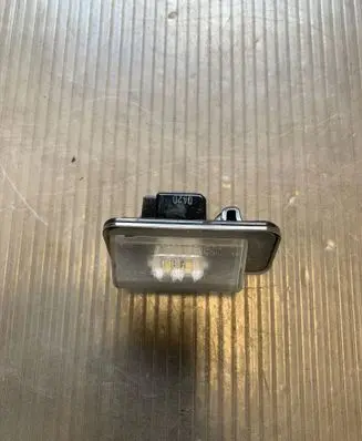 Subaru Outback (BT) Number plate light A047588