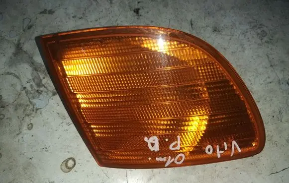 Mercedes-Benz Vito Viano W638 Rear/tail lights 6R01489