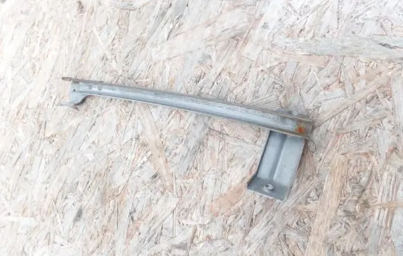 Honda FR-V Rear door windshield rail 
