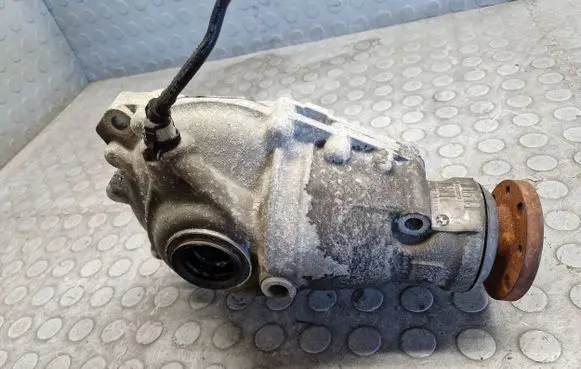 BMW X3 F25 Front differential 8618381