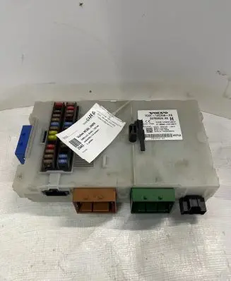 Volvo XC60 Fuse module 30765624AE 7G9T14C256FA 3659AF01125TP