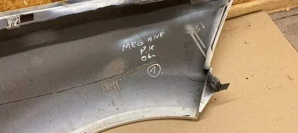 Renault Megane II Fender