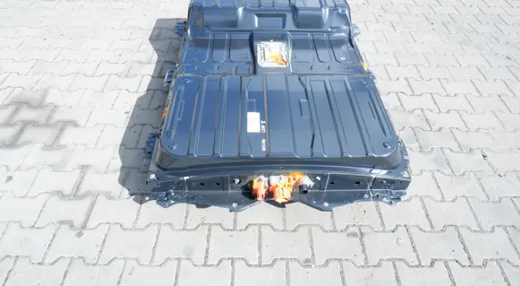 Nissan Leaf II (ZE1) Hybrid / electric car battery 295B05SH0C 40KWH