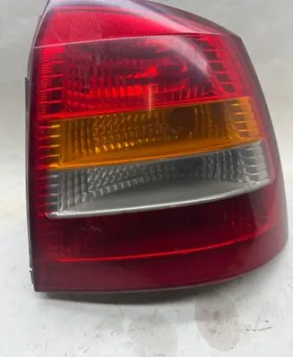Opel Astra G Rear/tail lights 90521544