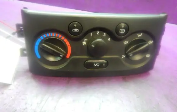 Chevrolet Aveo Interior fan control switch 