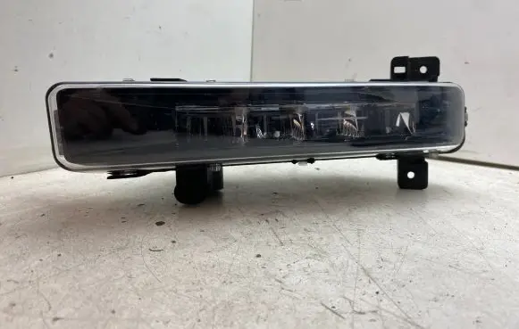 BMW 5 G30 G31 Front fog light 89250253