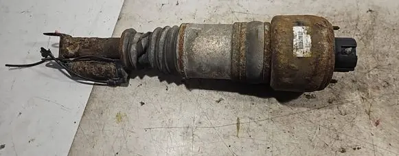 Mercedes-Benz E W211 Air suspension front shock absorber C086078 020622043709