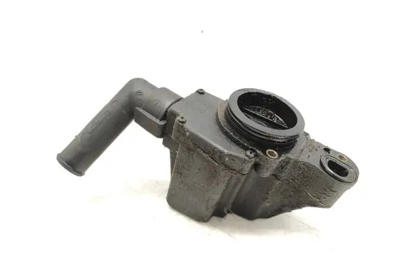 Volkswagen Golf III Breather valve 036103464E