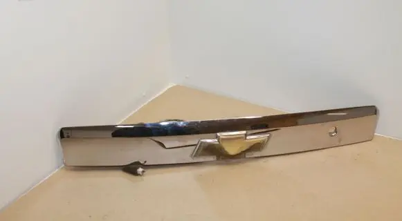 Chevrolet Captiva Trunk door license plate light bar 96624637