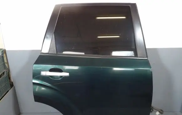 Subaru Forester SH Rear door