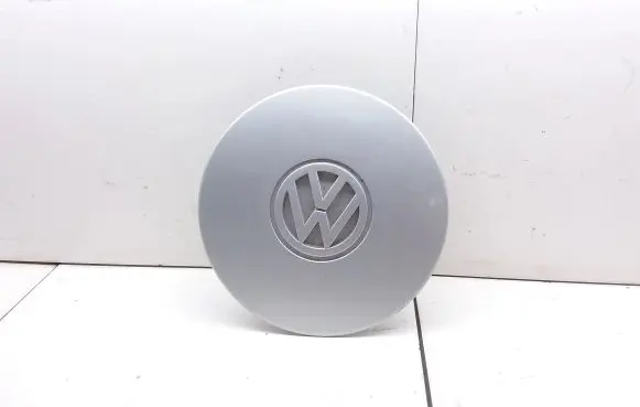 Volkswagen Golf III Original wheel cap 1H0601149H