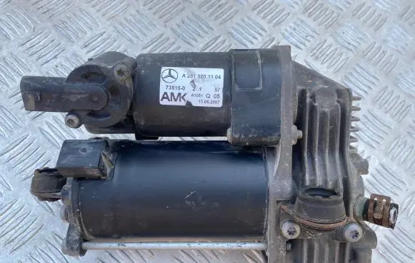 Mercedes-Benz R W251 Air suspension compressor/pump A2513201104 735150 A1051Q05