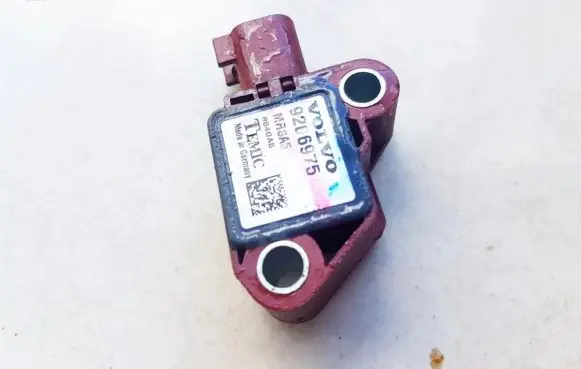 Volvo V50 Airbag deployment crash/impact sensor 9206975 8840A5