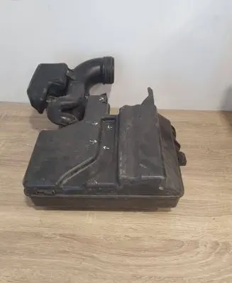 Hyundai i30 Intake resonator 282103X010