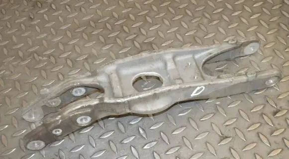 Mercedes-Benz C W205 Rear upper control arm/wishbone