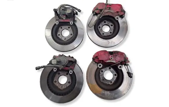 Audi A4 S4 B9 8W Brake discs and calipers set 3077CTR8W05EA