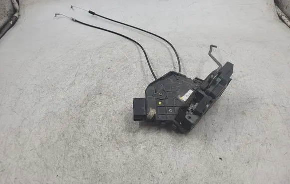 Mazda 3 I Rear door lock 8N6AA26413A