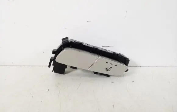 Mercedes-Benz E W213 Seat heating switch A2139050404