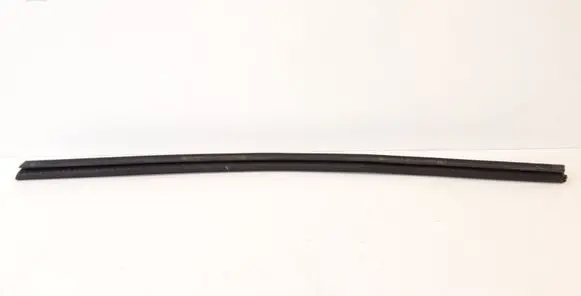 Audi A4 S4 B8 8K Rubber seal front door window/glass 8K0837480C