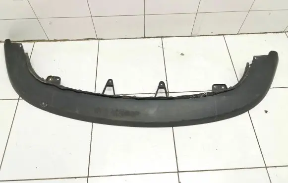Volkswagen Golf V Front bumper lip 1K0805903
