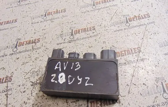 Glow plug pre-heat relay