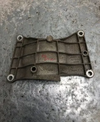 Audi A8 S8 D3 4E Gearbox mounting bracket 4E0803806D