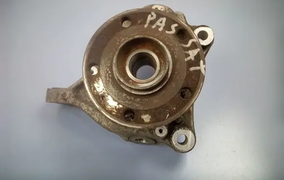 Volkswagen PASSAT B7 Front wheel hub 3C0407258G
