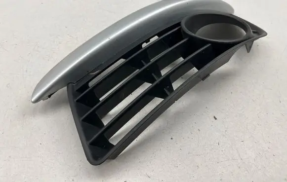 Volkswagen Golf V Front fog light trim/grill 1K0853665K