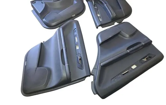 Mercedes-Benz R W251 Front door card panel trim A2517200470