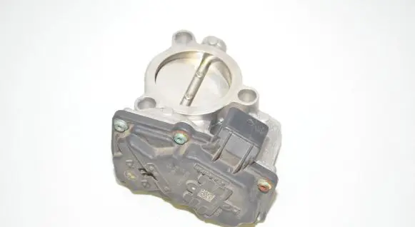 BMW i3 Throttle valve 7618838 13547618838