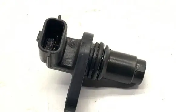 Infiniti Q50 Camshaft position sensor 