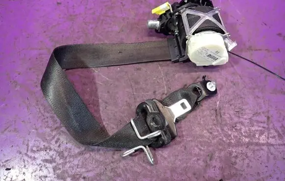Fiat Bravo Front seatbelt