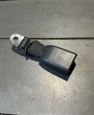 Toyota Aygo AB40 Rear seatbelt buckle G2285