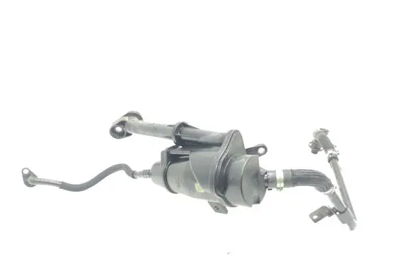 Opel Insignia A Oil breather separator 55575980 565581915