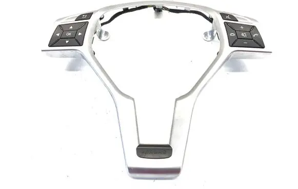 Mercedes-Benz A W176 Steering wheel buttons/switches 3070808