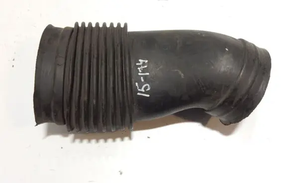 Opel Vectra C Air intake duct part 9177104 15174