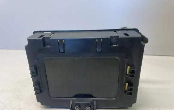 Opel Zafira A Screen/display/small screen 13106242