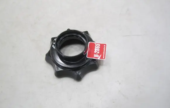 Volkswagen Tiguan Spare wheel bolt 