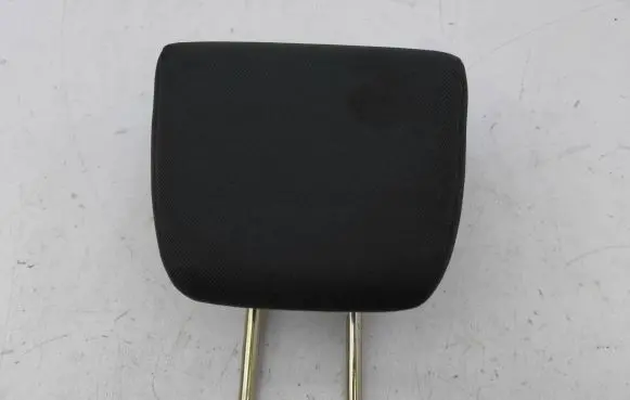 Suzuki Vitara (LY) Rear seat headrest 