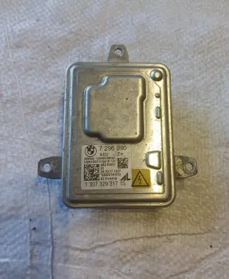 BMW X5 F15 Headlight ballast module Xenon 7296090 130732931715 10EEG141013