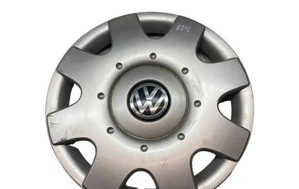 Volkswagen Touran I R16 wheel hub/cap/trim 3B0601147G