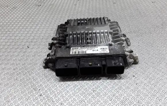 Volvo V50 Engine control unit/module 30729065A