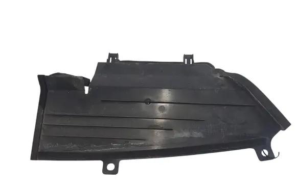 Nissan Leaf II (ZE1) Radiator trim 921825SH0B