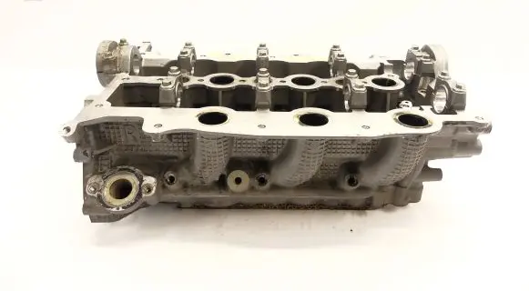 Citroen C5 Engine head PM9X2Q6090CA 9X2Q6090CA