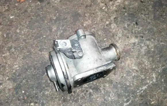 BMW 5 E60 E61 EGR valve